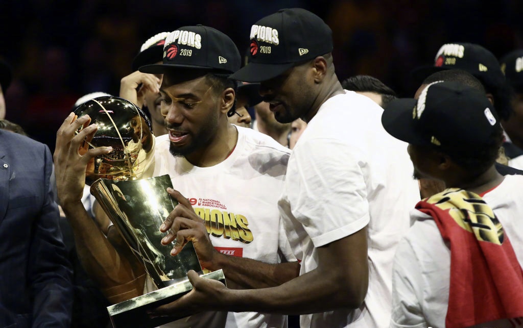 伦纳德签约新百伦多少钱,伦纳德签约新百伦是什么时候