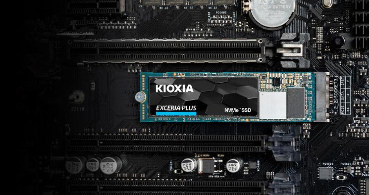 东芝存储器rd20评测,东芝铠侠sata240g固态硬盘拆解