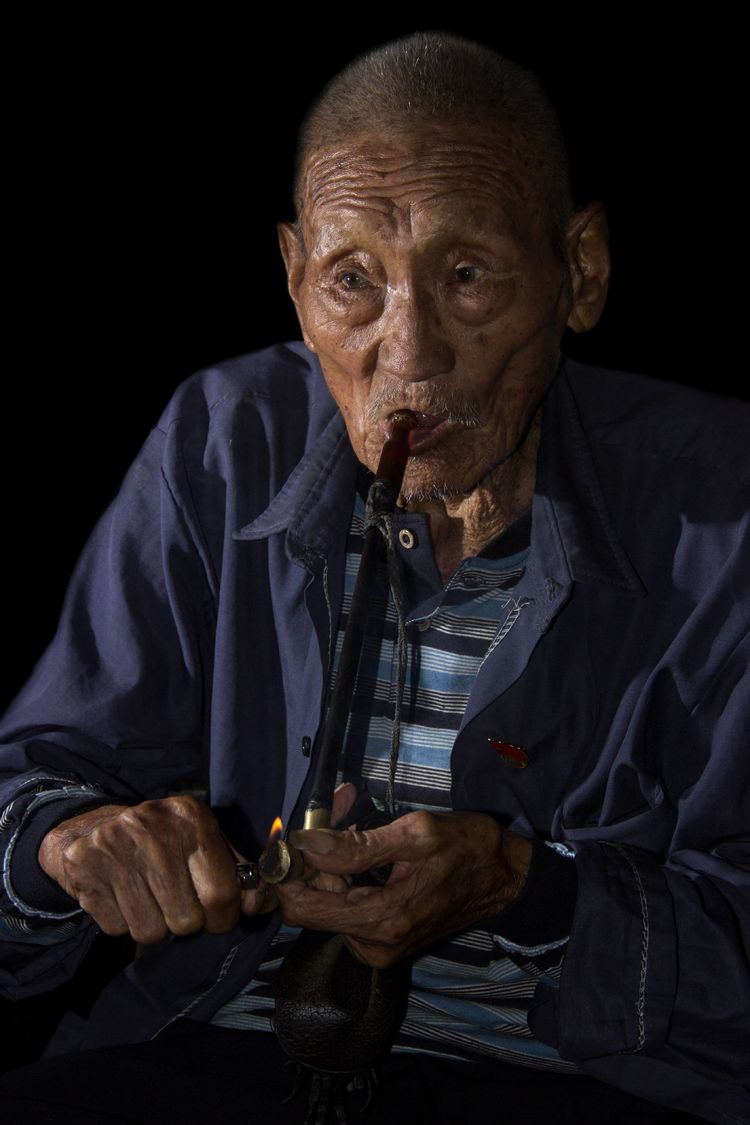 不忘初心牢记使命老党员走访纪实,走访建国前老党员活动