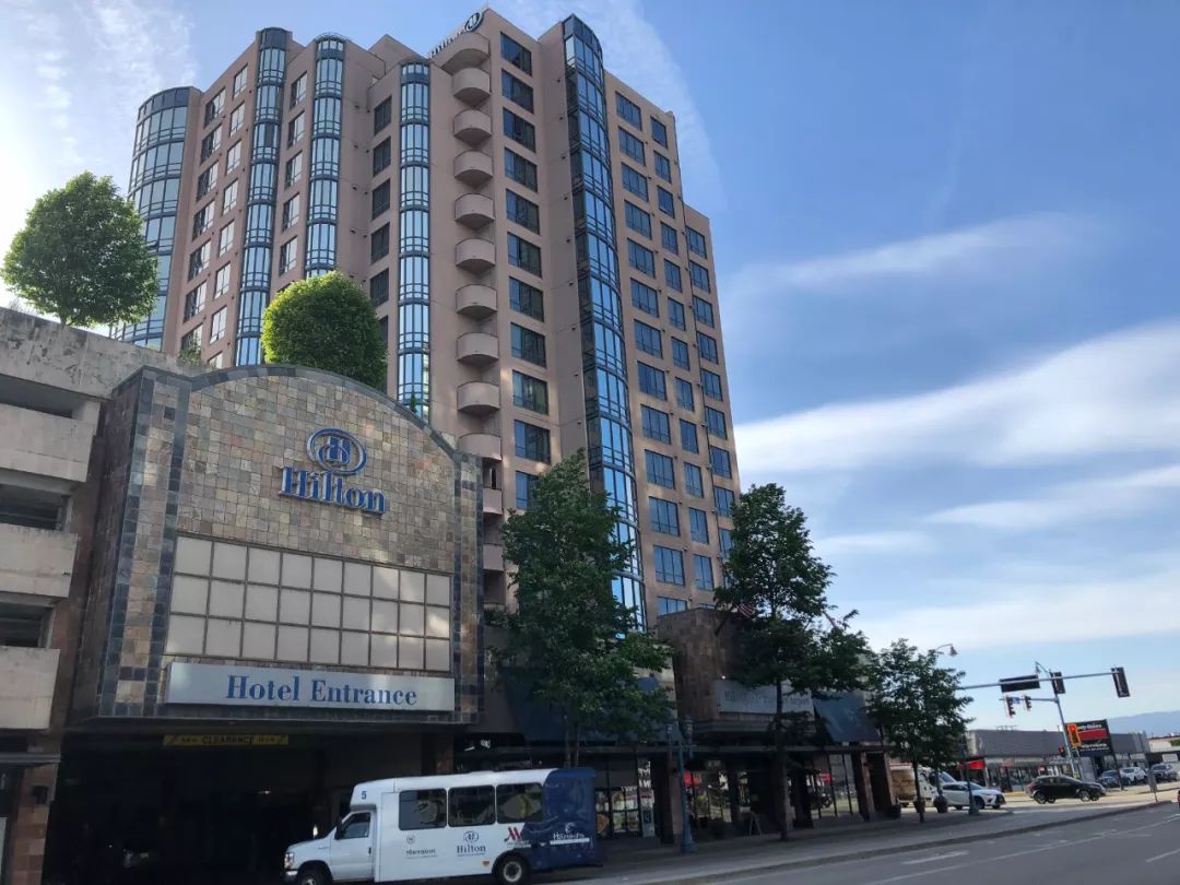 怎么在加拿大居住,怎么在加拿大生活挣钱