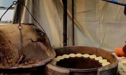 老北京地道的烧饼哪里最好吃,老北京的烧饼到底有多神奇