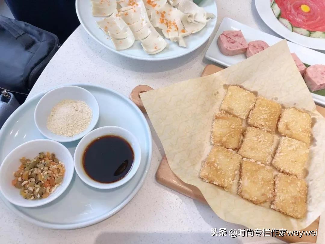 寒风飒飒，人类无法阻止火锅的蔓延势头了……