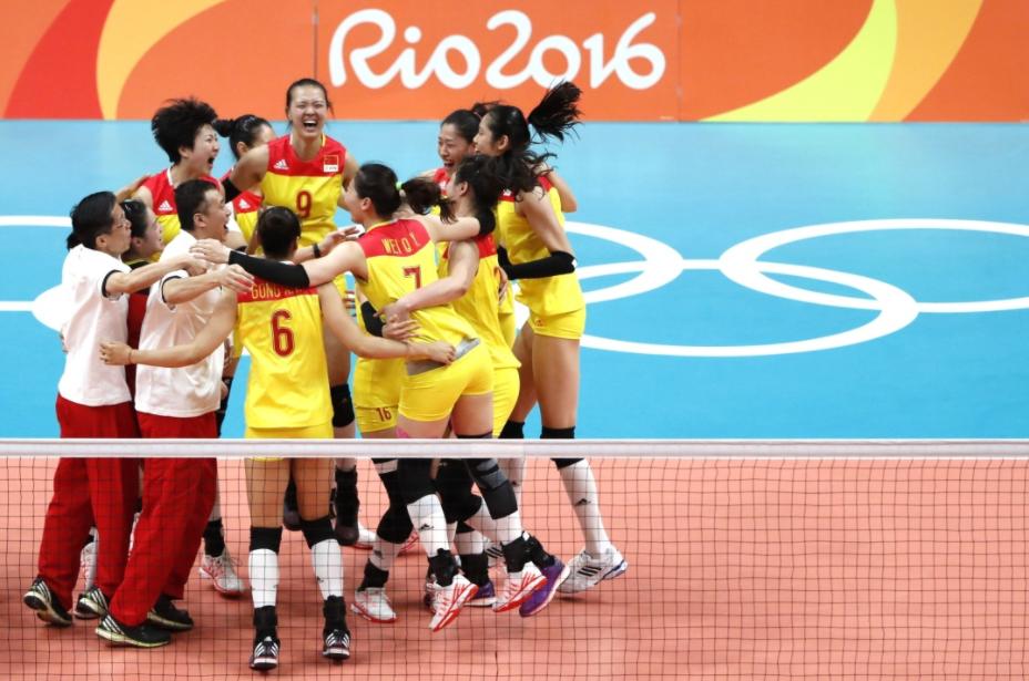 郎平回忆1984年中国女排夺冠,里约奥运会女排夺冠纪录片郎平