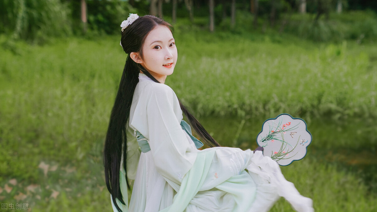 亲生父亲利用我结交权贵，身不由己的我一心错付，结局竟如此悲凉