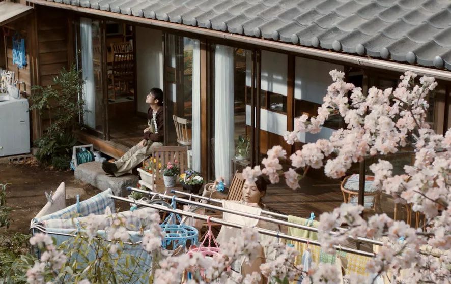 妻子抑郁症丈夫应该怎么做,丈夫得了抑郁症妻子应该怎么办