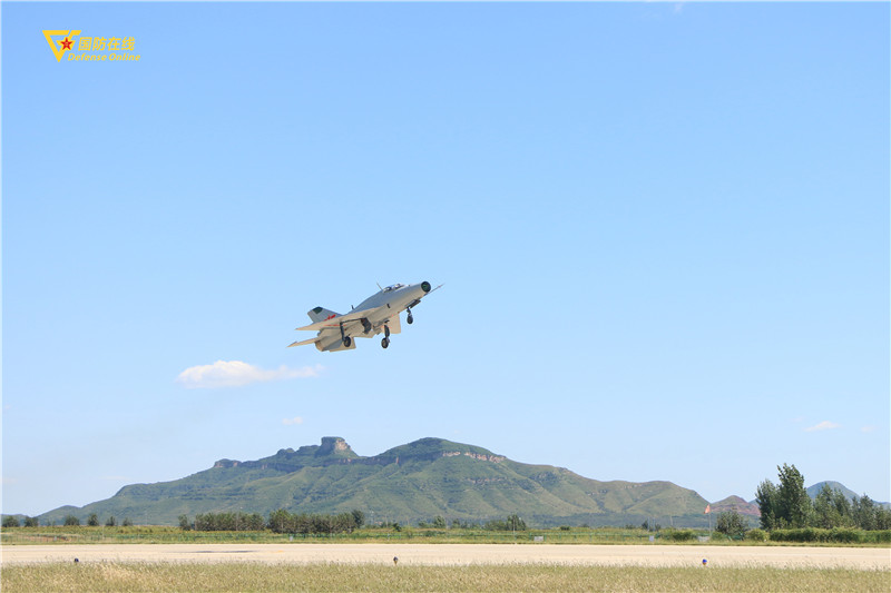 从A到Z！26个字母带你认识航空机务兵