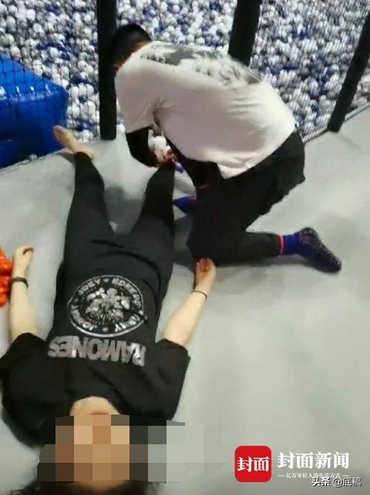 女研究生蹦床摔成完全性截瘫后续,90后女研究生蹦床摔成瘫痪