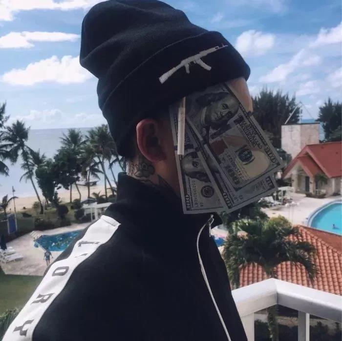 超丧成熟稳重的头像男,丧到极致的男生头像真人