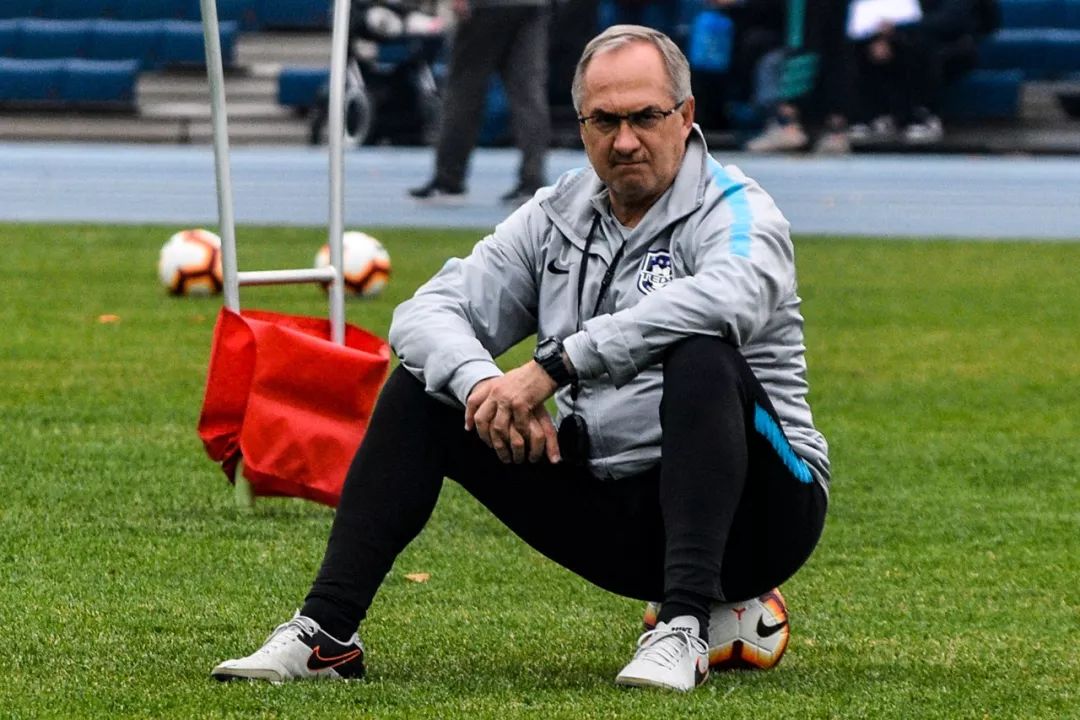 鏂借拏鍒╁厠涓嬩换璋佽兘鎺ヤ换澶╂触娉拌揪,澶╂触娉拌揪涓诲竻鏂借拏鍒╁厠鎼哄悓鐞冨憳