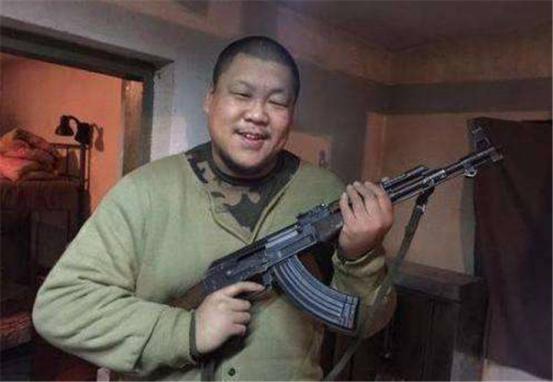 中国第一悍匪被抓获,临死前留下一句预言,10年后一语成谶