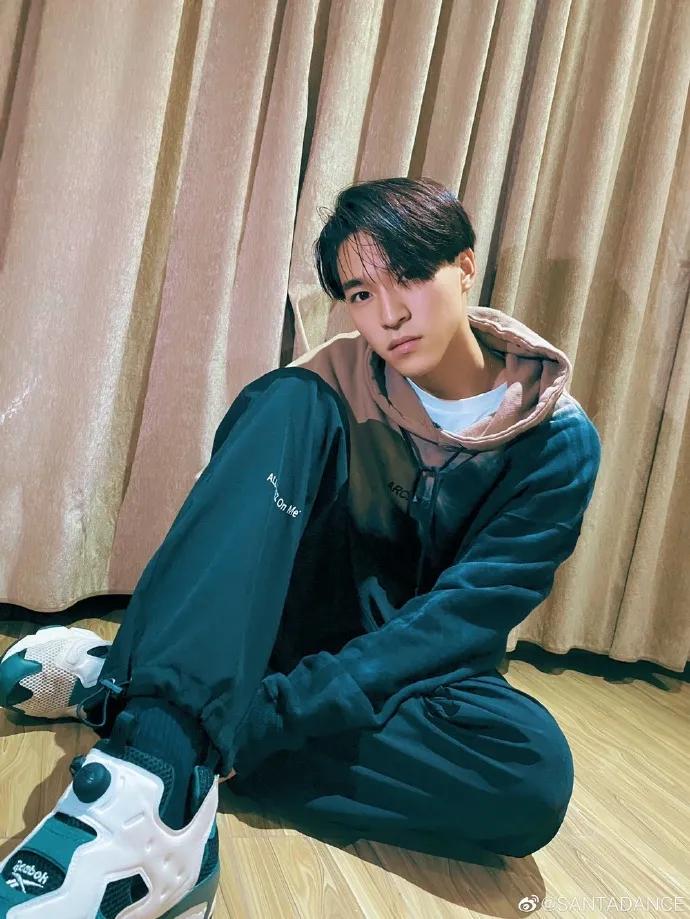 王一博肖战易烊千玺宋威龙,创四宋威龙王一博