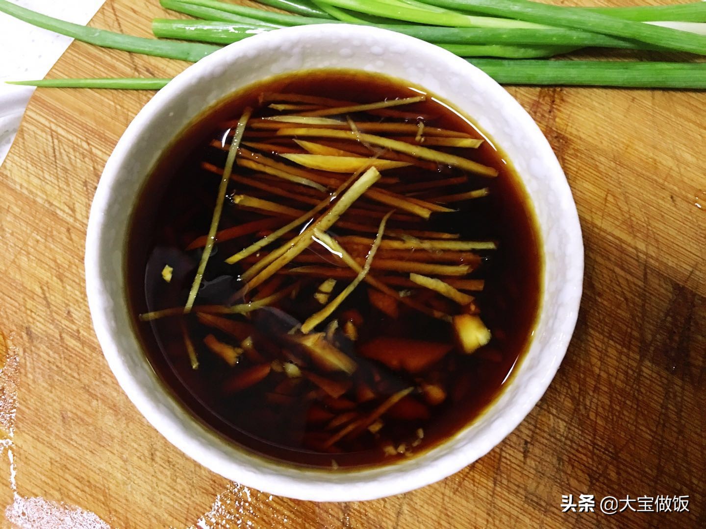 白灼大虾蘸料怎么调最简单,白灼大虾蘸料汁的做法大全