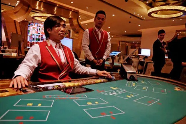 *场赌**如黑洞！澳门*场赌**的“*规则潜**”：不怕你赢钱，就怕你不玩