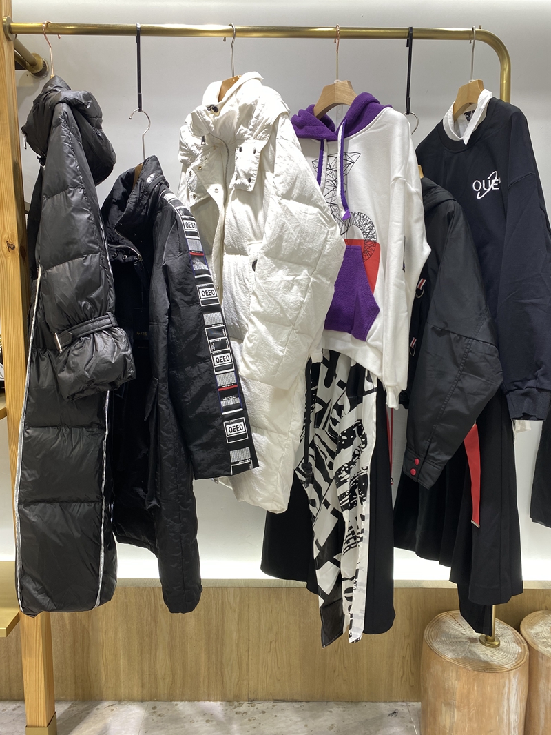 黑马蓝女装尾货专卖店,欧e黑马蓝女装外套