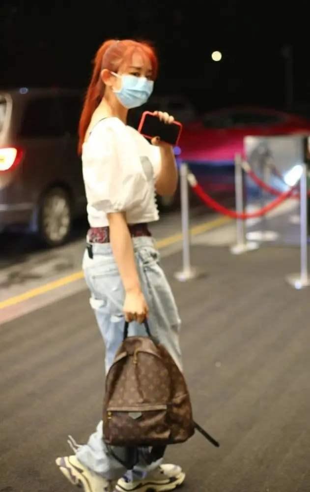 海陆好身材穿什么裙子 (海陆荷叶丝绒连衣裙)