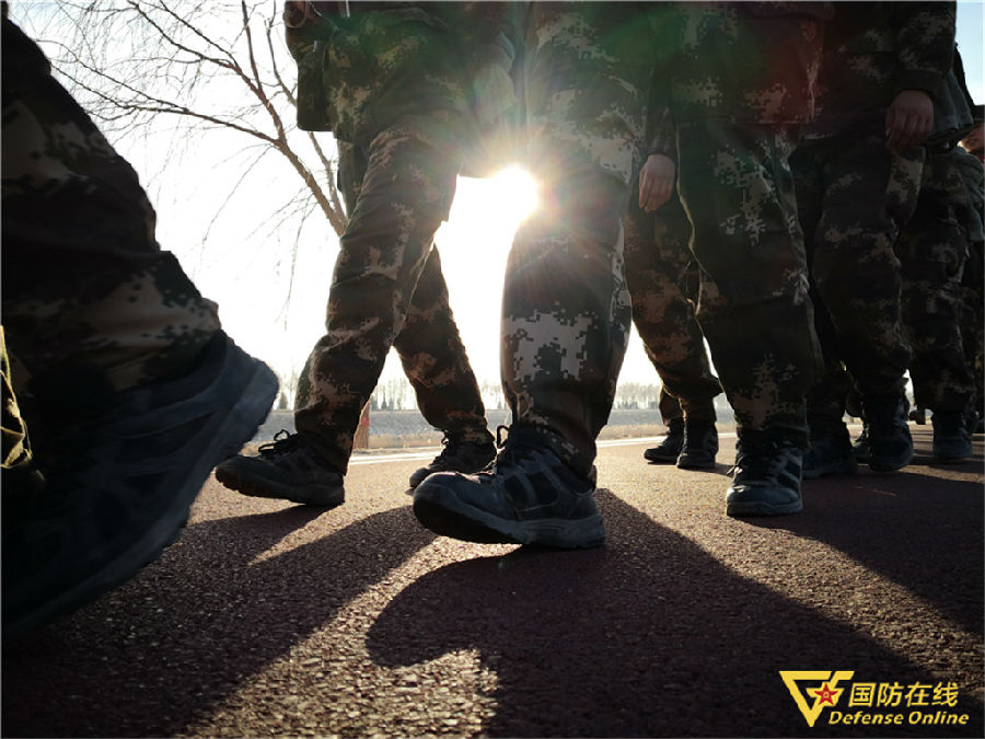 女兵大漠戈壁日记,女兵拉练日记完整版