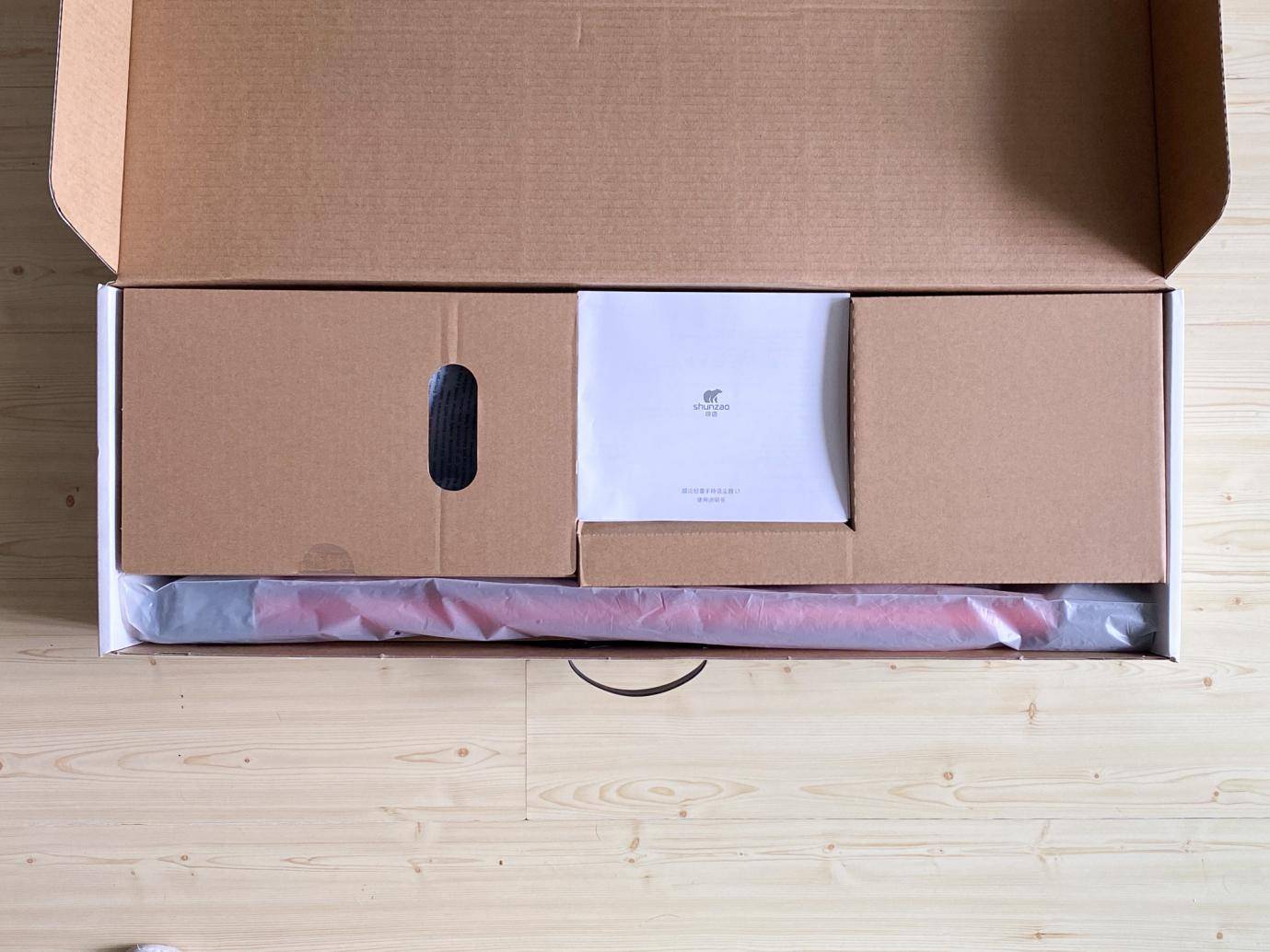 一人轻松扫全屋，娇小女生最爱用？顺造轻量手持吸尘器L1体验