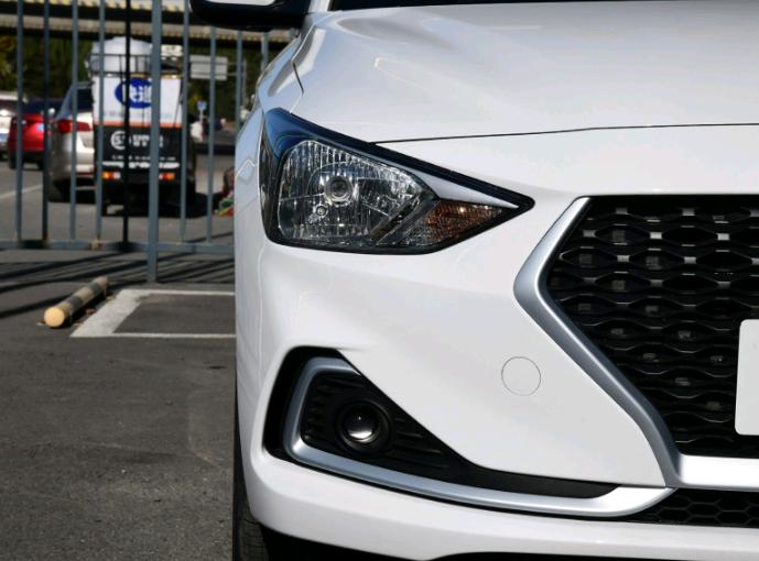 低至7万多的北京现代悦动，值得购买吗？性价比分析