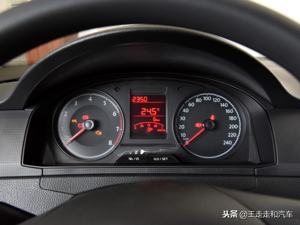 桑塔纳铁轮毂是多少寸,铁轮毂老款桑塔纳