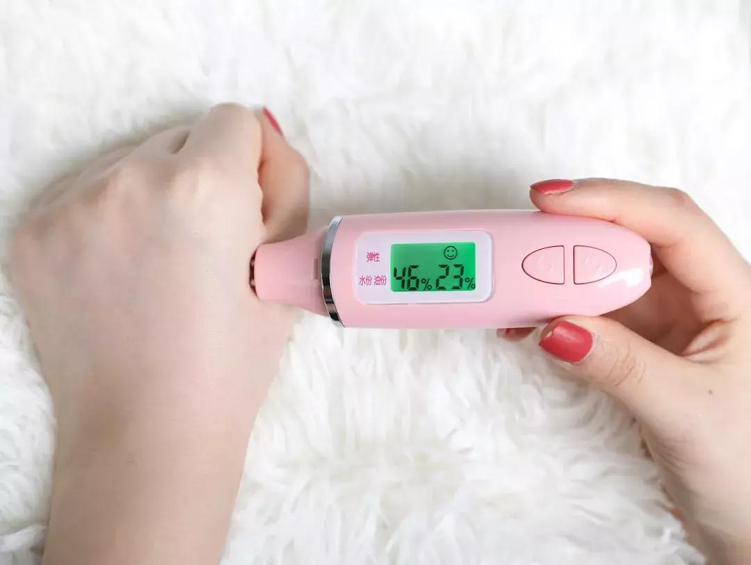 粉底液真实测评网红第一,网红粉底液真实测评