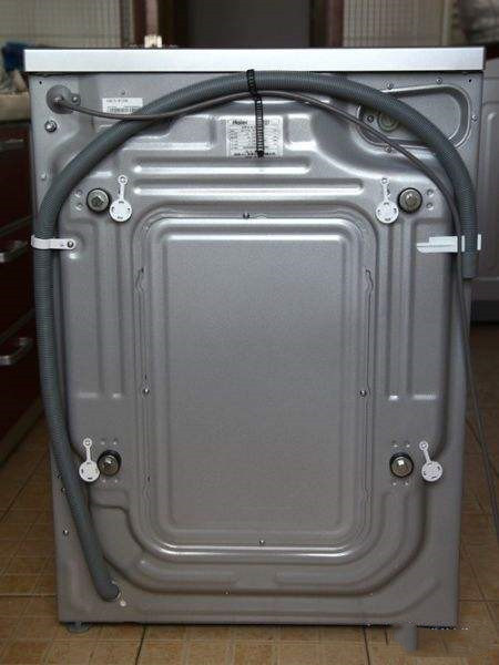 海尔波轮洗衣机脱水e4什么故障,海尔滚筒洗衣机故障码e4怎么解决