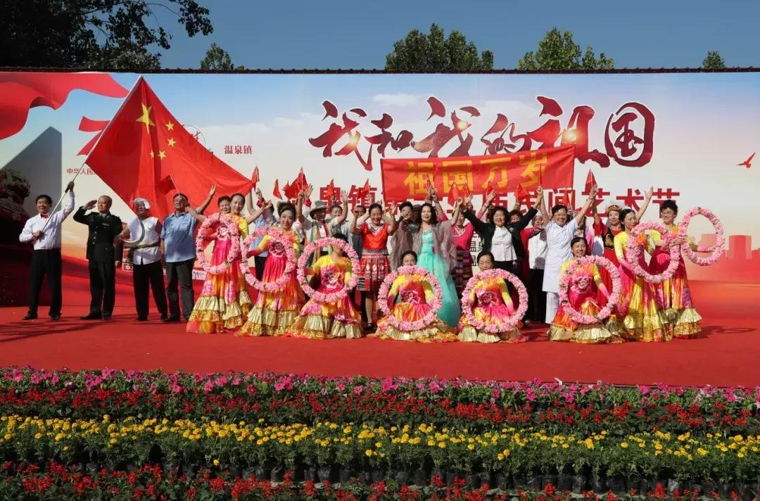 祝福祖国简短视频,那些让你为祖国热泪盈眶的瞬间