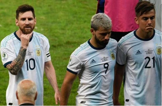 梅西算不算前无古人的足球第一人,梅西是否已经是足坛历史第一人了