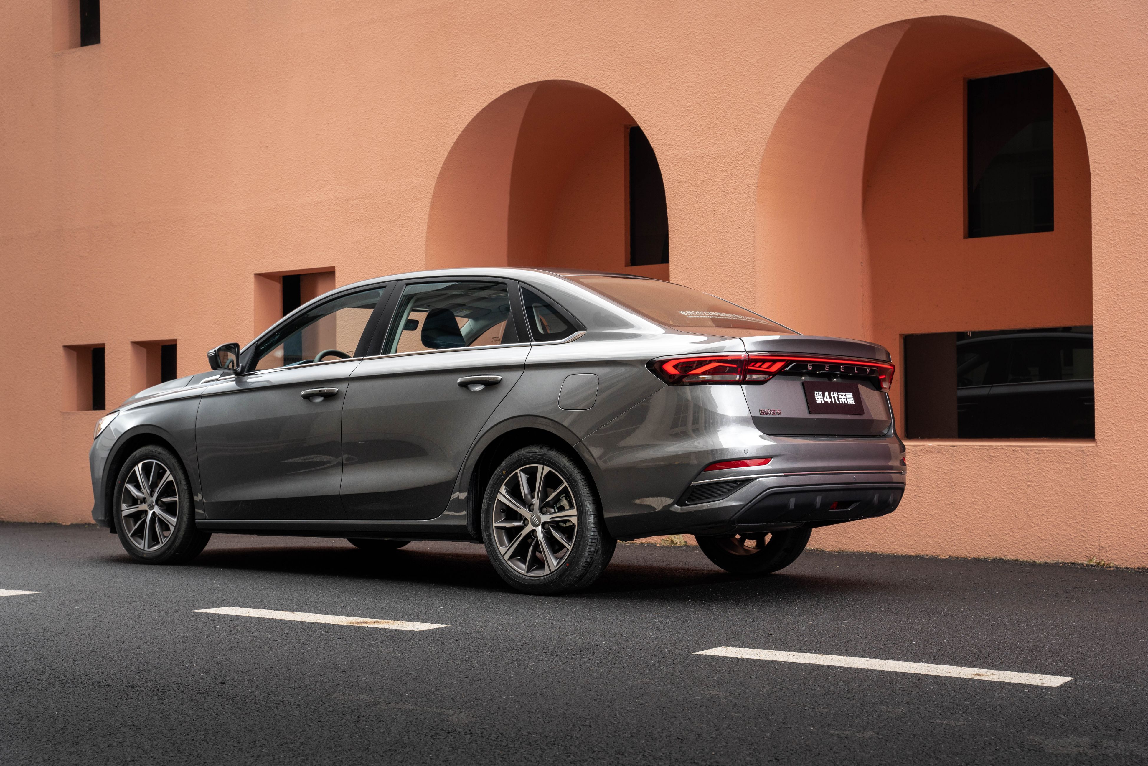 吉利全系帝豪,吉利帝豪gs2018款1.4发动机怎么样