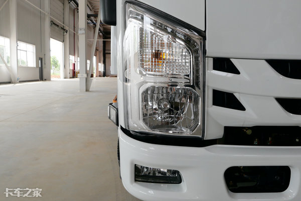 江西五十铃发布翼放轻卡新品,江西五十铃推出首款翼放es轻卡