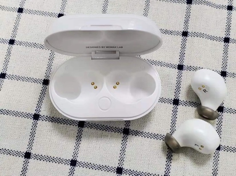 momax摩米士spark耳机,momax蓝牙耳机和苹果耳机哪个好