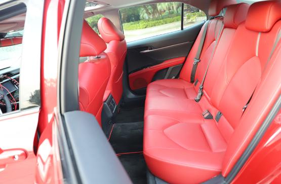 懂你所想，玩转第八代凯美瑞的极致操控