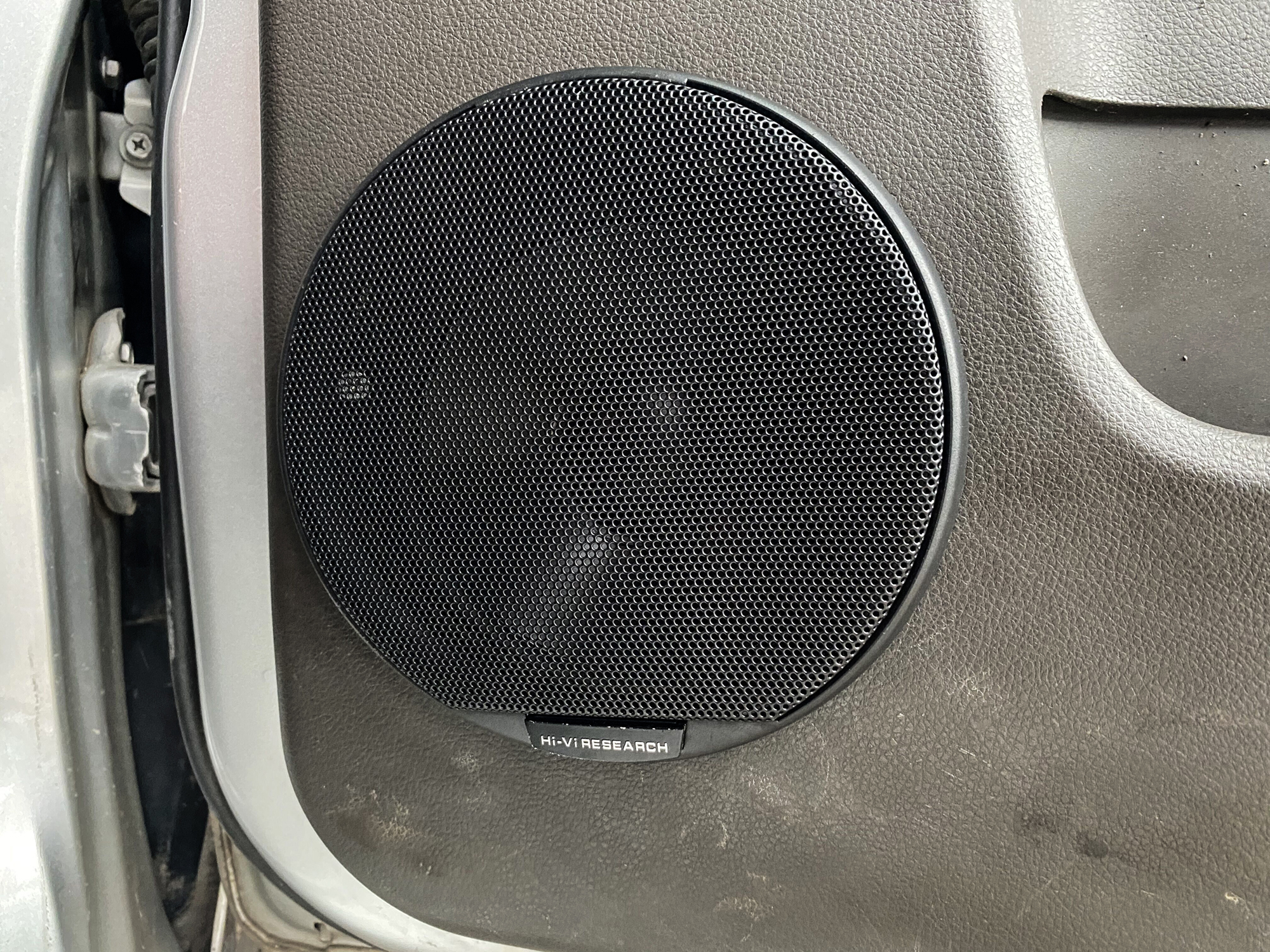 五菱宏光miniev改装音响,五菱宏光原装音响效果怎么样