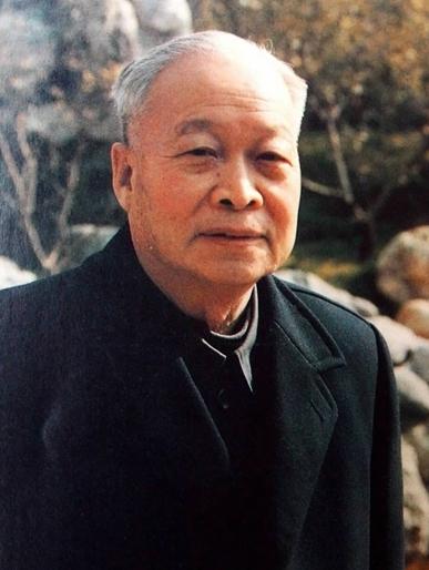 居里夫人对世界做出了怎样的贡献,居里夫人对国家做过什么贡献