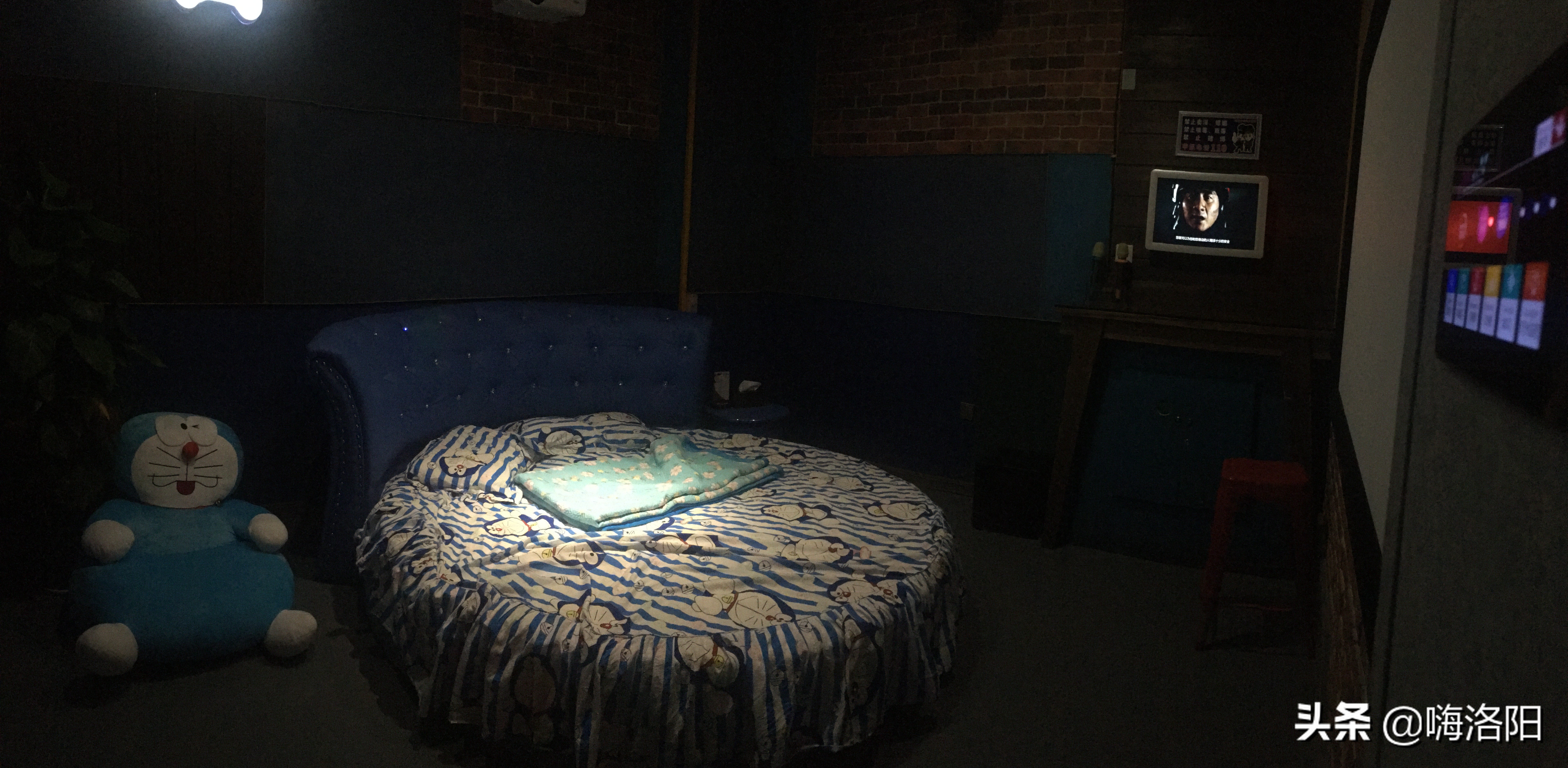 必须曝光这家私人影咖!一言不合就开“房”,带你解锁新姿势