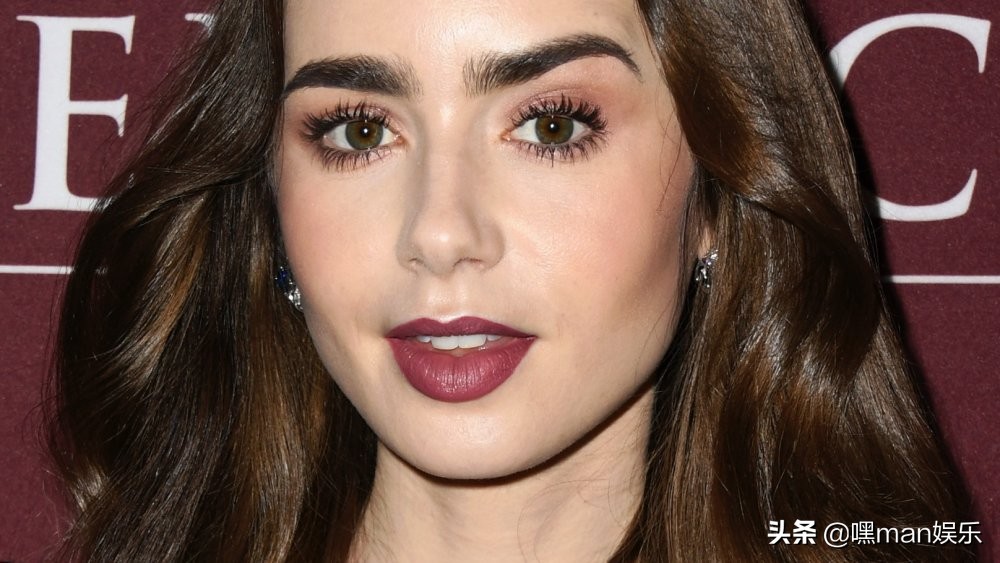 莉莉柯林斯现实,莉莉柯林斯极端险恶