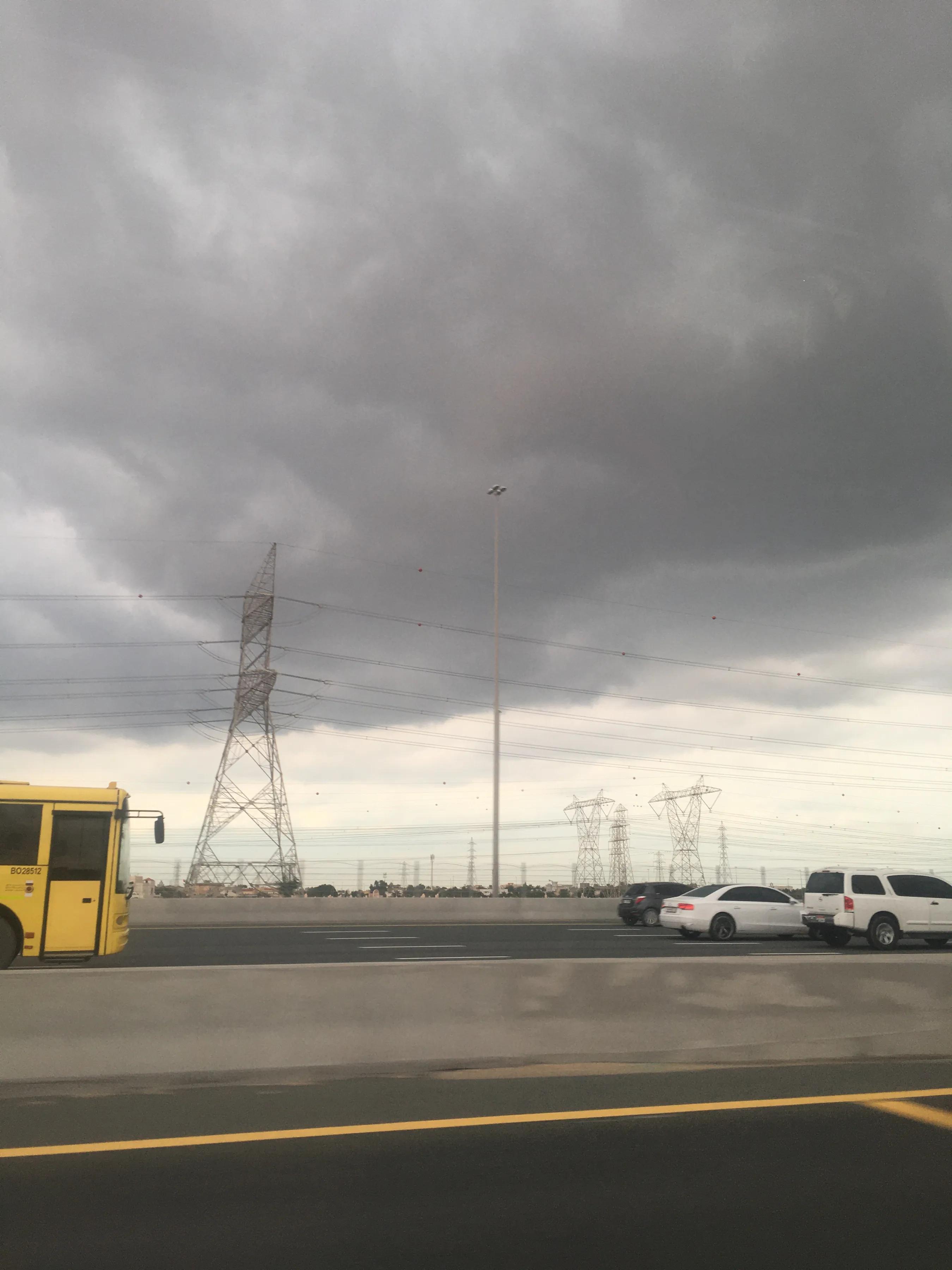 迪拜的27万中国人都在迪拜做什么?