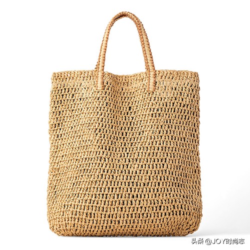 三款包包让你这个春天更迷人,今夏必备的5款包包时髦炸了