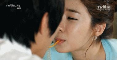 这个吻戏…看完连恋爱都不想谈了