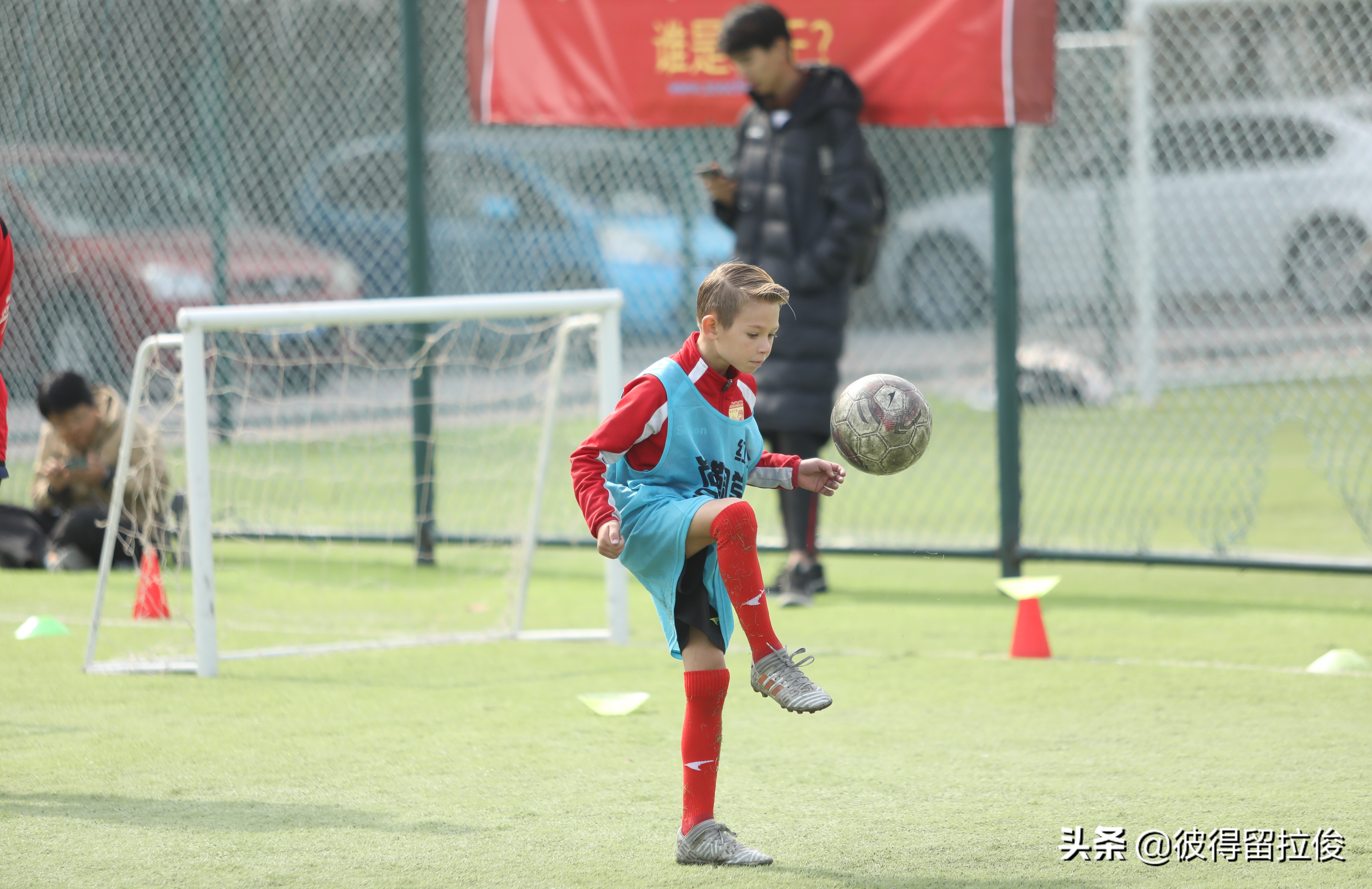 谁是球王！青岛红狮ZOOCHOO足球技能测试火热开启