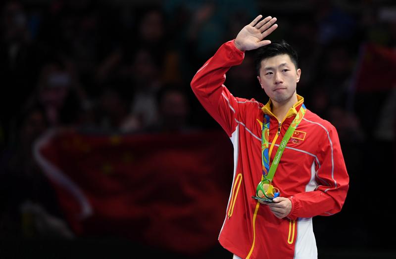 乒坛冠军马龙娶大学校花?马龙台前幕后故事?马龙夏露生活细节?