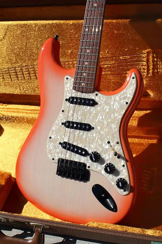 新手应该先学电吉他还是普通吉他,新手学吉他民谣还是电吉他