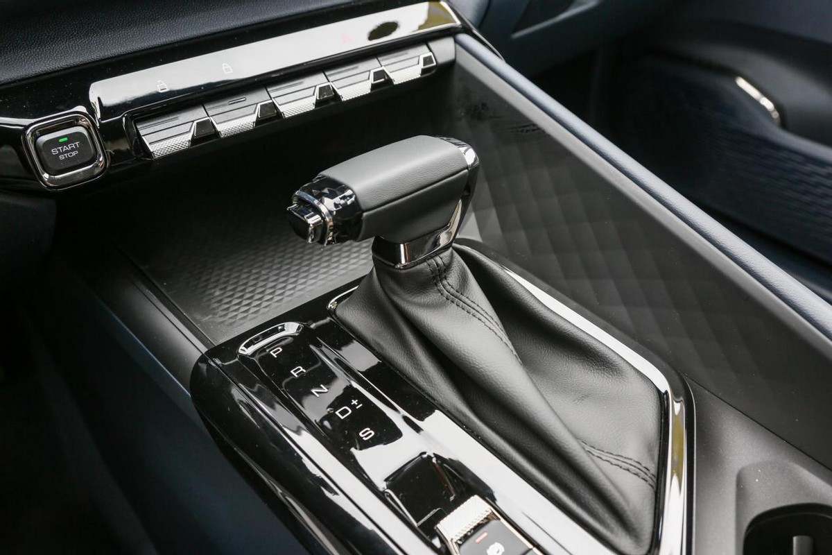 国产汽车买吉利好还是买宝骏好,长安吉利宝骏哪个车的质量好