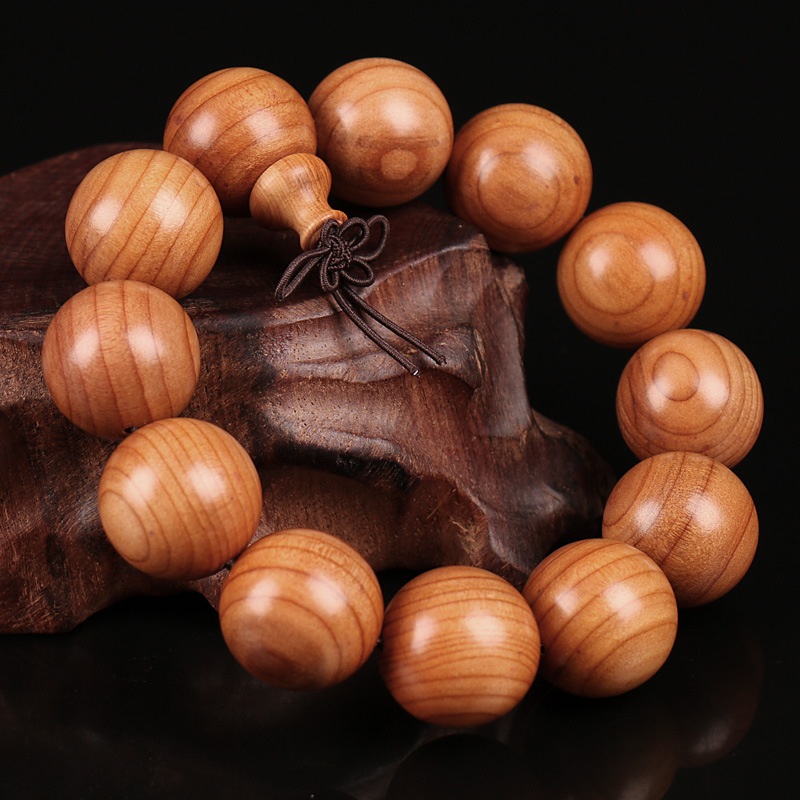 各种木质手串对人体的作用,对人体有益的木质手串
