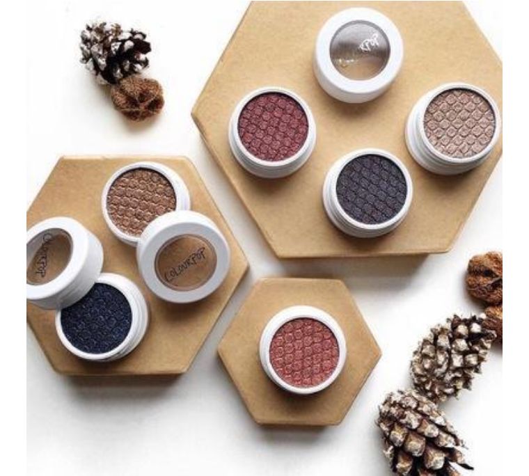 秋冬眼影2022百搭款,秋冬款眼影推荐