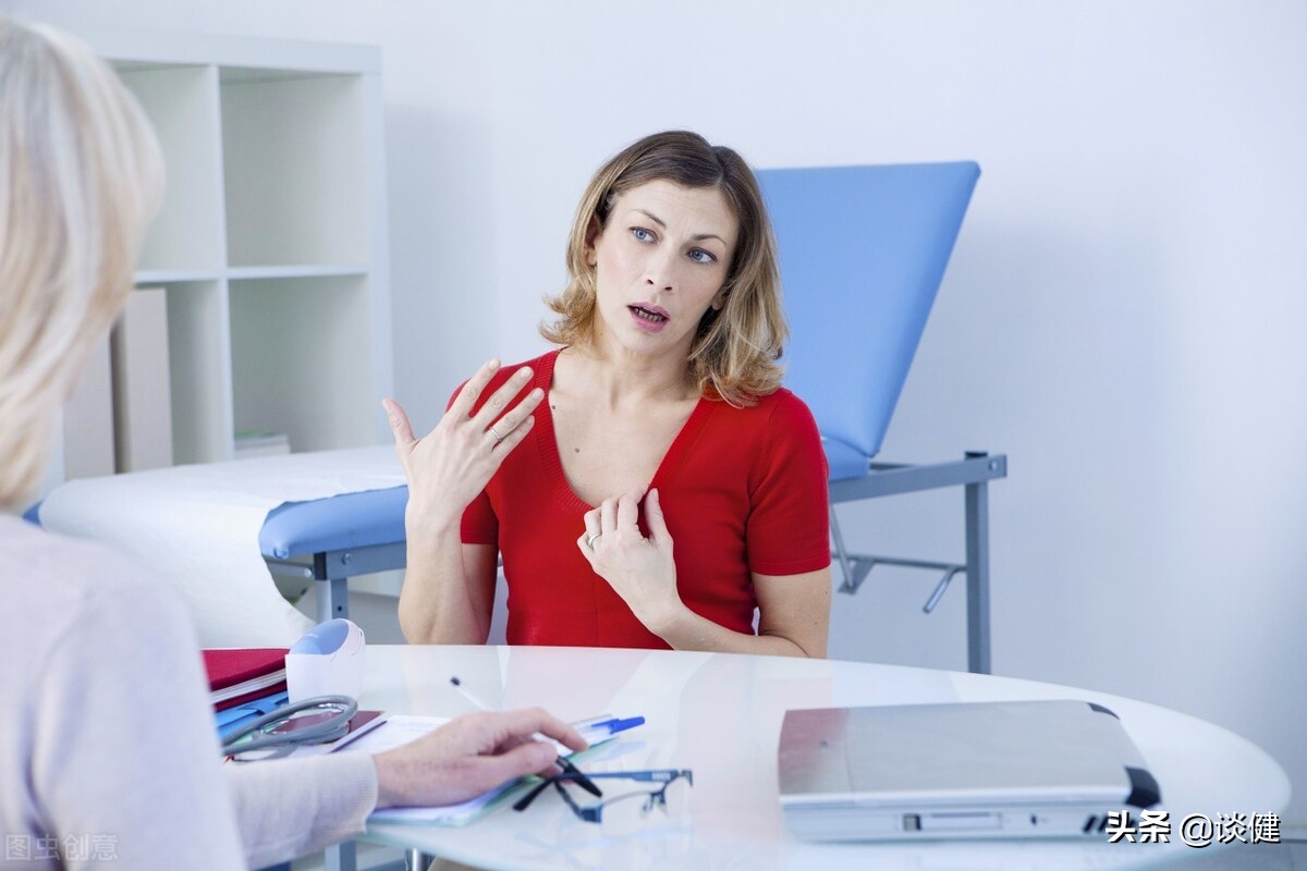 女人50岁更年期综合症有什么症状,女性50岁睡不着觉是更年期症状吗