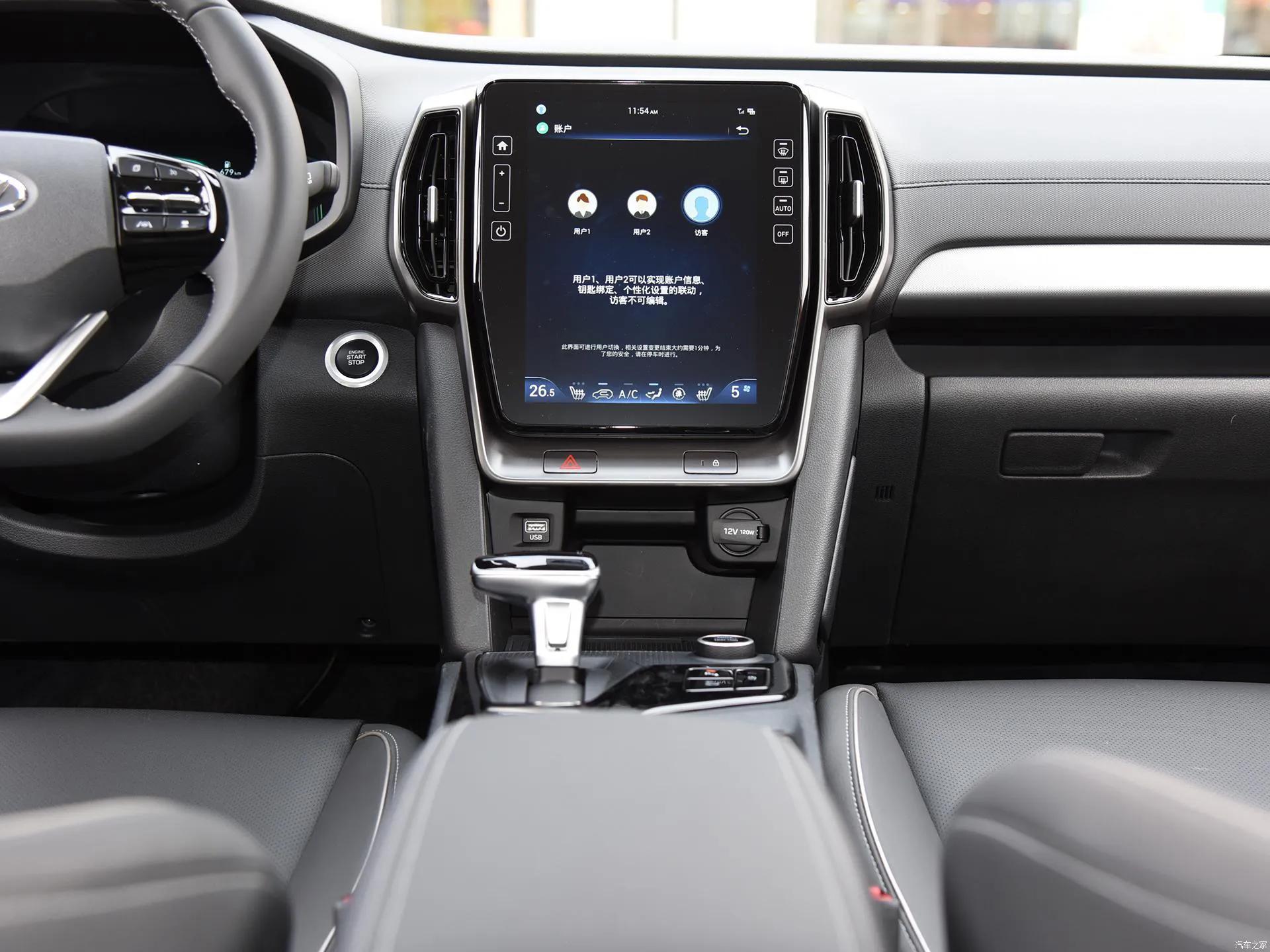 30岁了选择轿车还是suv,30岁第一辆车轿车还是suv