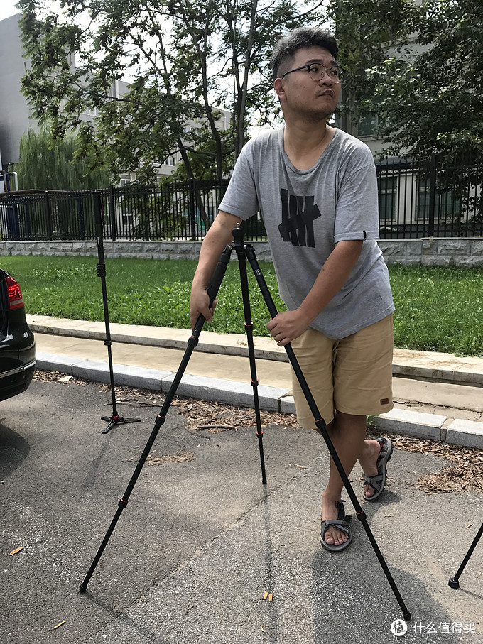 如何选择摄影独脚架,独脚架和三脚架怎么选