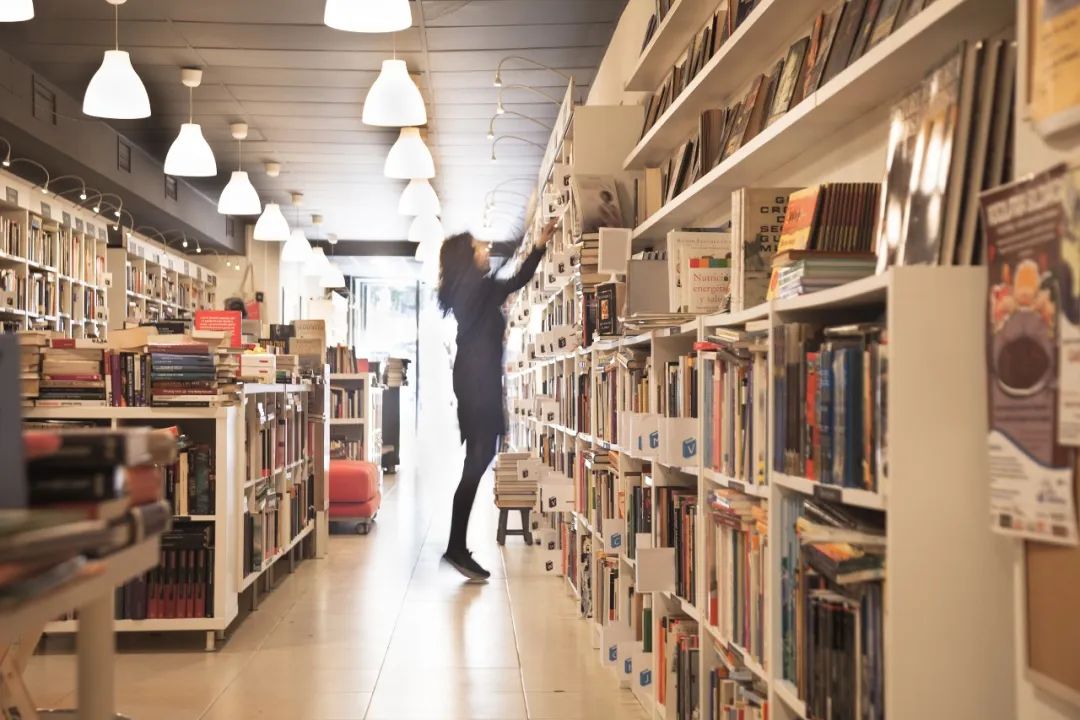 为什么现在的书店越来越少了,中国各实体书店介绍