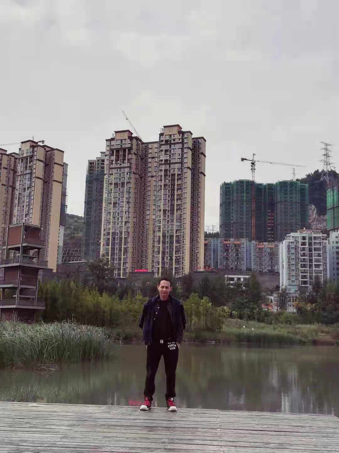 六盘水市第一实验中学在全市优质课比赛中斩获佳绩