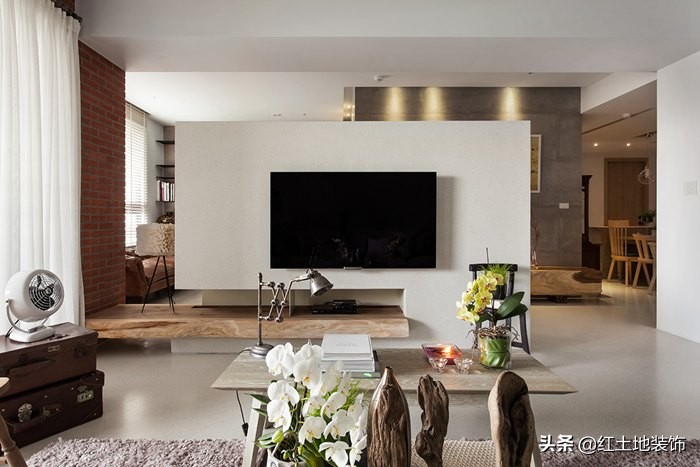 非常实用的电视墙,比较经典的电视墙